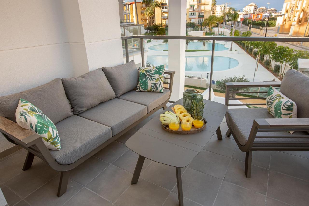Sunny Apartment In Denia With Outdoor Swimming Pool And Garage Parking Place Included, 300M From The Sandy Beach מראה חיצוני תמונה