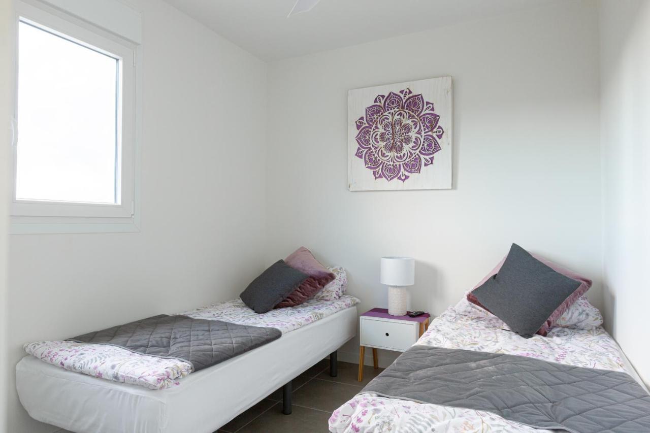 Sunny Apartment In Denia With Outdoor Swimming Pool And Garage Parking Place Included, 300M From The Sandy Beach מראה חיצוני תמונה