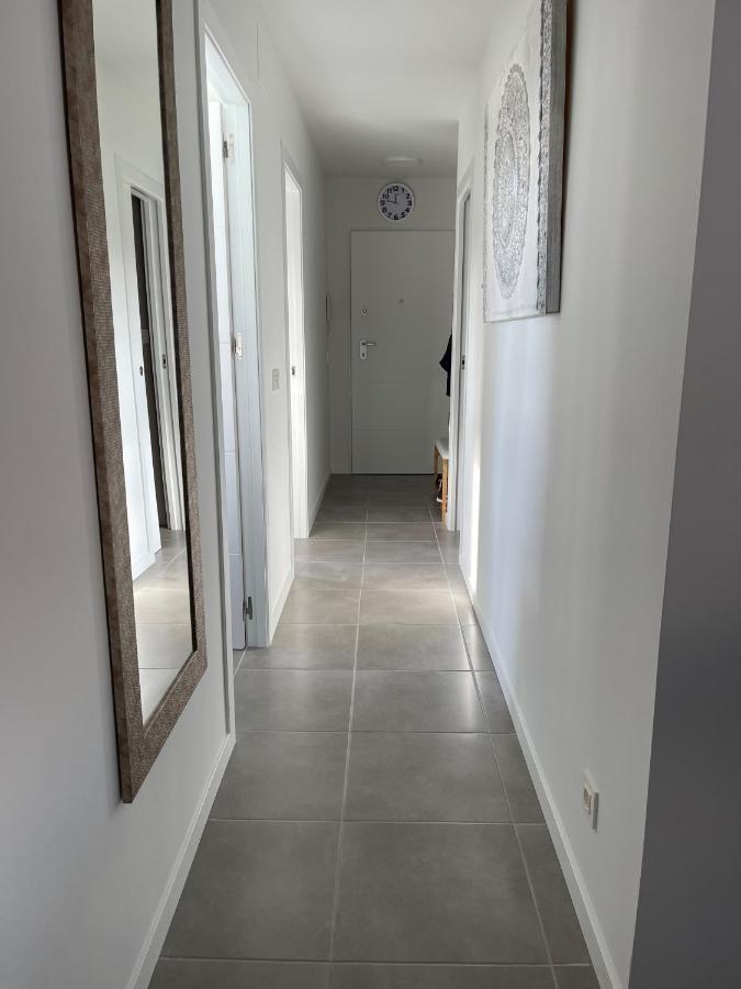Sunny Apartment In Denia With Outdoor Swimming Pool And Garage Parking Place Included, 300M From The Sandy Beach מראה חיצוני תמונה